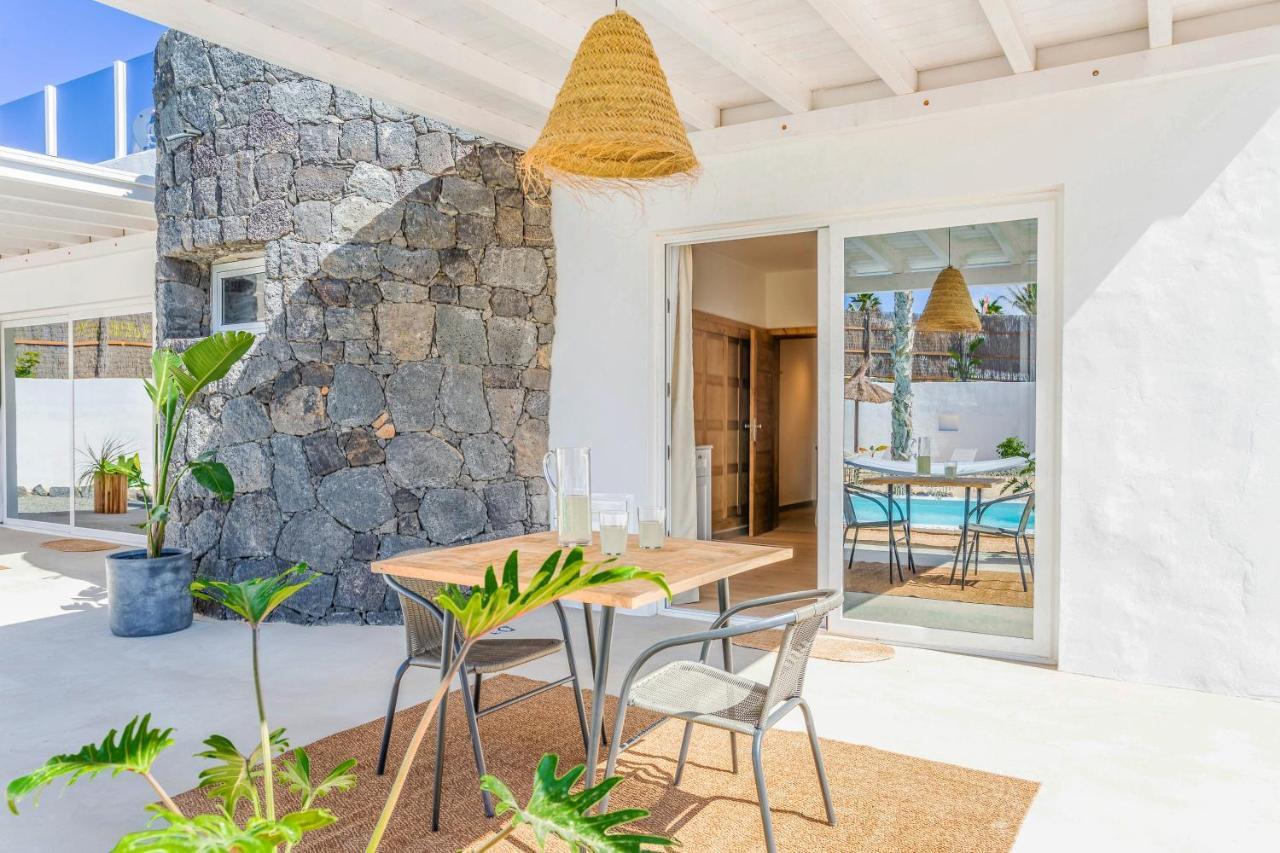 Boutique Beach Villa By Lanzarote Retreats - Private Pool - 1 Min Walk To Sea Pool ชาร์โก เดล ปาโล ภายนอก รูปภาพ
